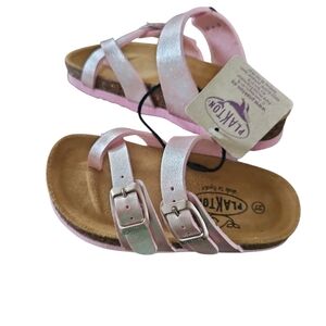 Plakton Size US 10.5 EU27 New Girl's Pink Leather‎ Sandals